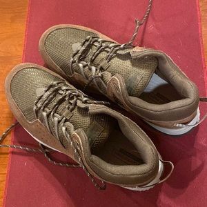 NWOT New Balance 669 walking shoes 11EEEE